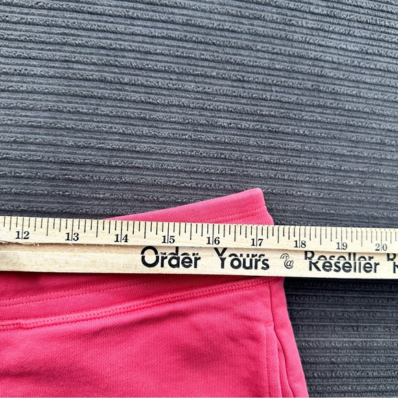 Canada Goose Muskoka Shorts Women L Large Pink Sky Cotton Designer 5’ Inseam. - Picture 8 of 13